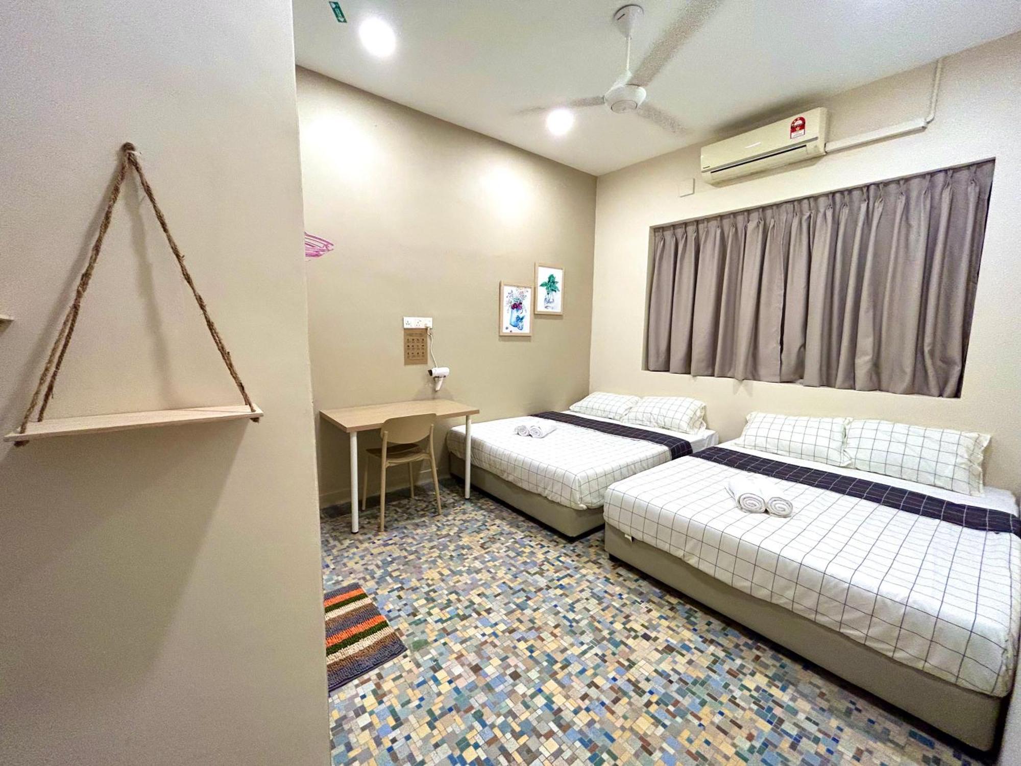 Myroom @ Mandalay Georgetown, Off Jln Burma, Gurney Drive エクステリア 写真